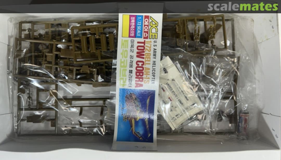 Contents Bell AH-1s Cobra 800 ACE Hobby Kit Contents Bell AH-1s Cobra 800 ACE Hobby Kit