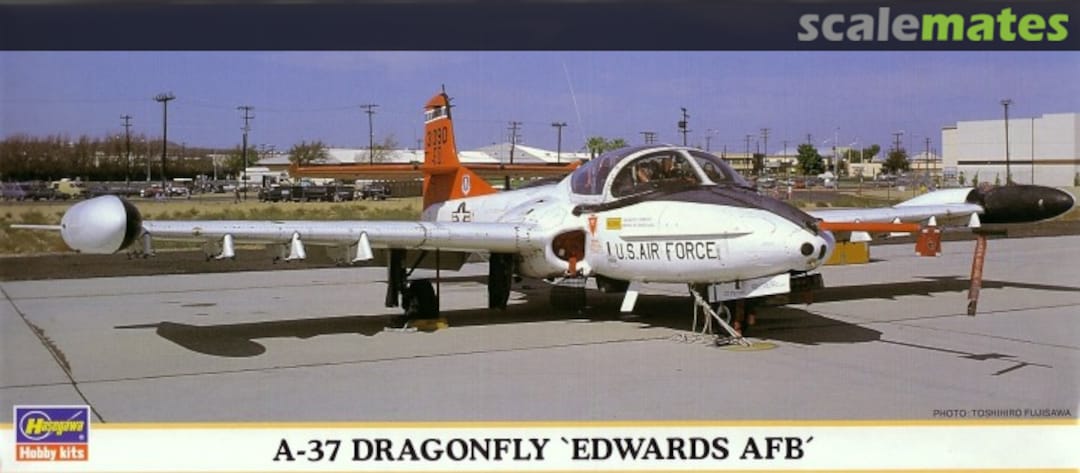 Boxart A-37 Dragonfly `Edwards AFB´ 00374 Hasegawa Boxart A-37 Dragonfly `Edwards AFB´ 00374 Hasegawa