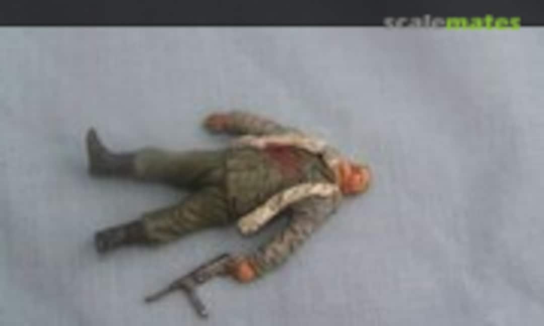 1:35 Dead German Soldier WWII (MasterClub MCF35027) MCF35027
