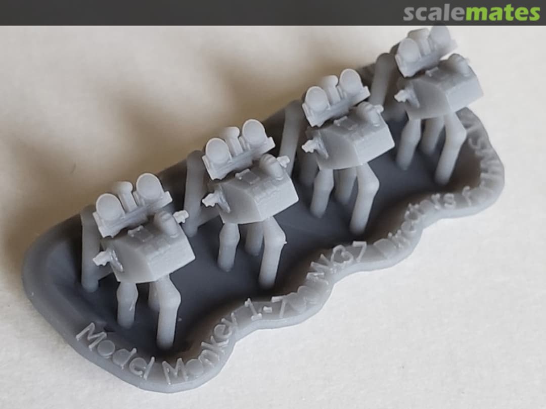 Boxart Mk.37 Fire Control Directors with Type 275 Radar Antennas for Royal Navy Warships 700-Mk37 Vanguard Model Monkey Boxart Mk.37 Fire Control Directors with Type 275 Radar Antennas for Royal Navy Warships 700-Mk37 Vanguard Model Monkey