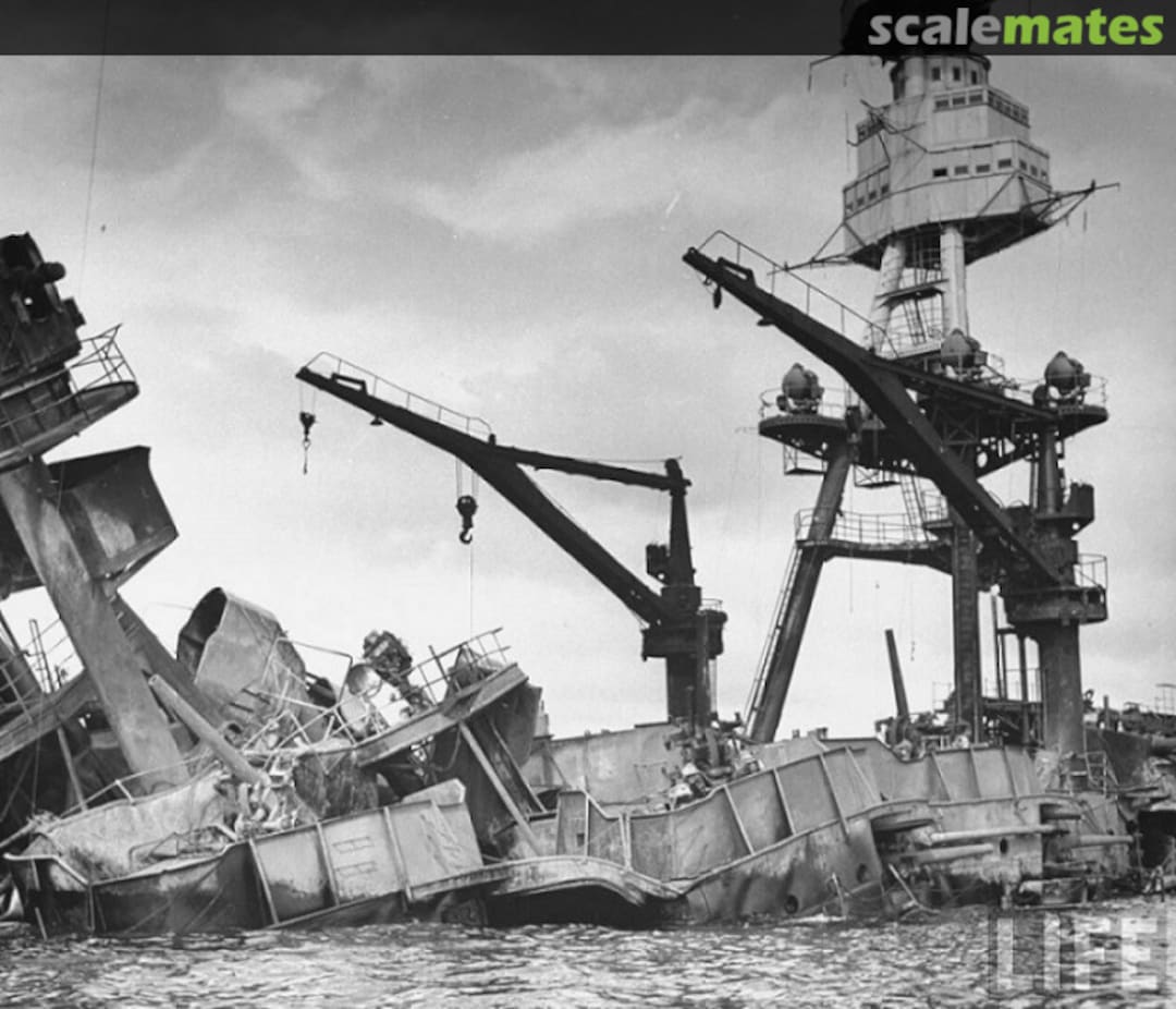 Boxart USS Arizona BB-39 Cranes 350-BB39 Cranes Model Monkey Boxart USS Arizona BB-39 Cranes 350-BB39 Cranes Model Monkey