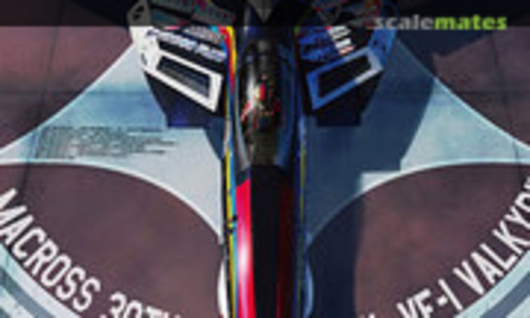 1:48 VF-1J Valkyrie 30 Anniversario (Hasegawa 65824)