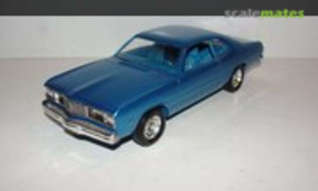 1:25 1976 Plymouth Duster (MPC )