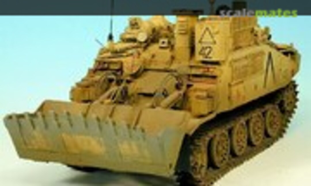 1:35 Combat Engineer Tractor (CET) (Accurate Armour K052)