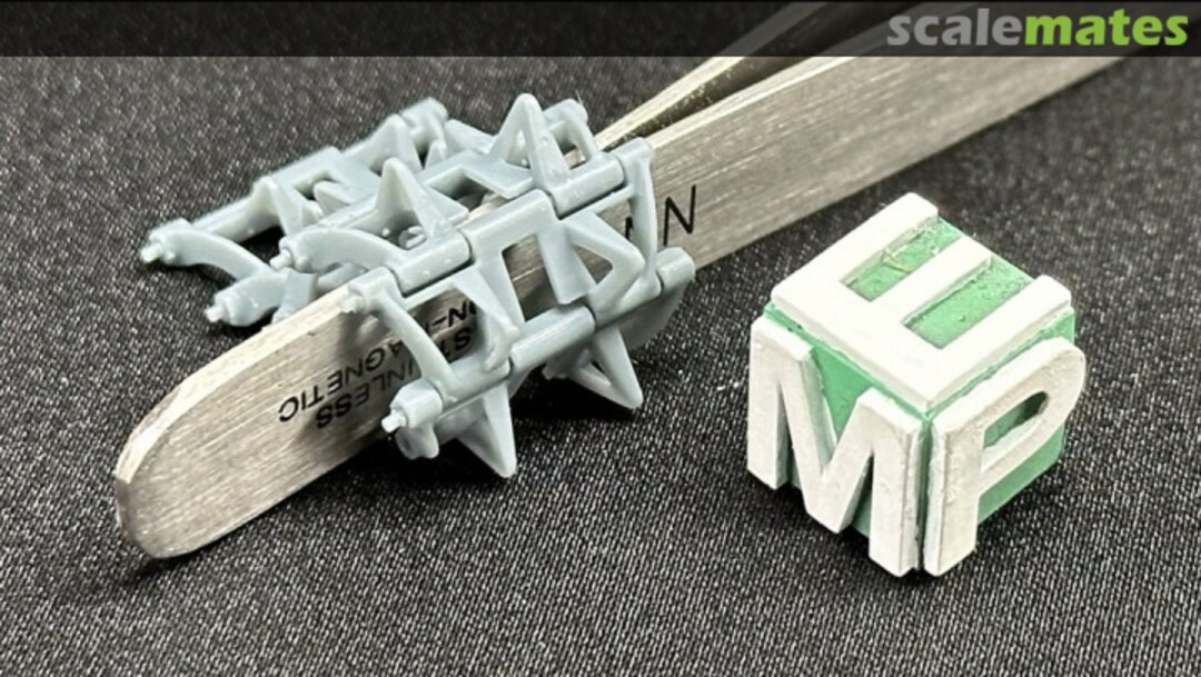 Boxart Panzer I tracks - early type - pin connected 16041428 EMP3d Boxart Panzer I tracks - early type - pin connected 16041428 EMP3d