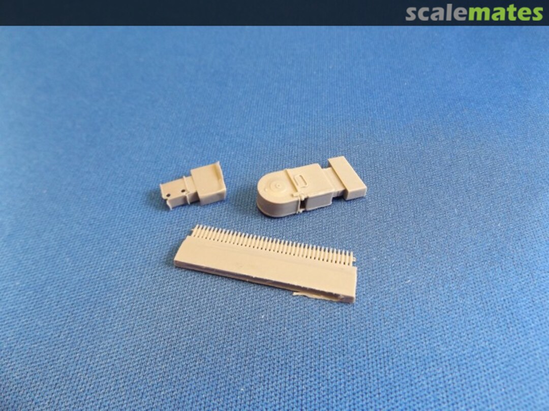 Boxart WW II .50 cal 'Tomb Stone' Cans, w/Mounting Gear (4 Pcs.) 35-1346 The New TMD Boxart WW II .50 cal 'Tomb Stone' Cans, w/Mounting Gear (4 Pcs.) 35-1346 The New TMD