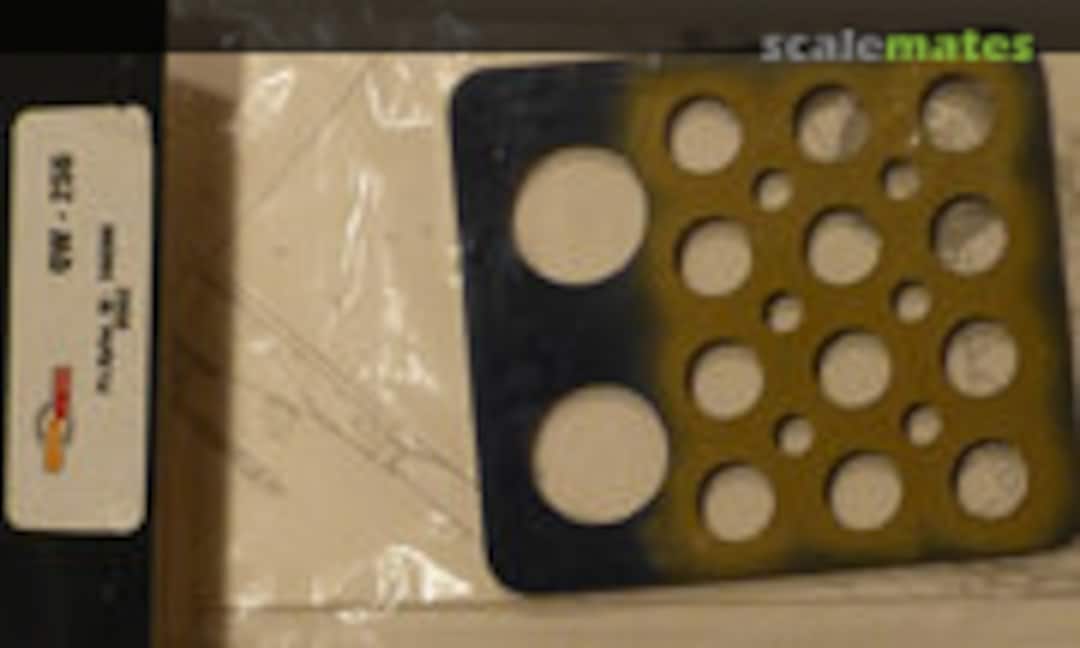 1:35 Pz.Kpfw. III Wheel Mask (Quickwheel QW-256) QW-256