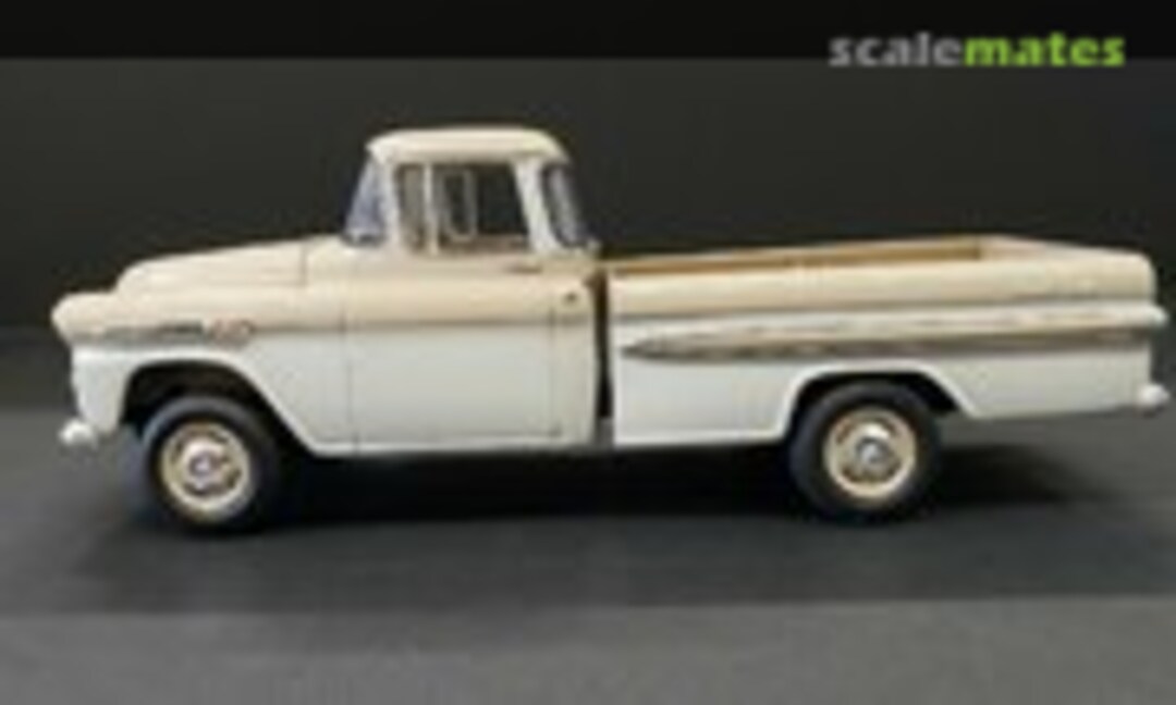 1:25 1958 Chevrolet Apache (Modelhaus )