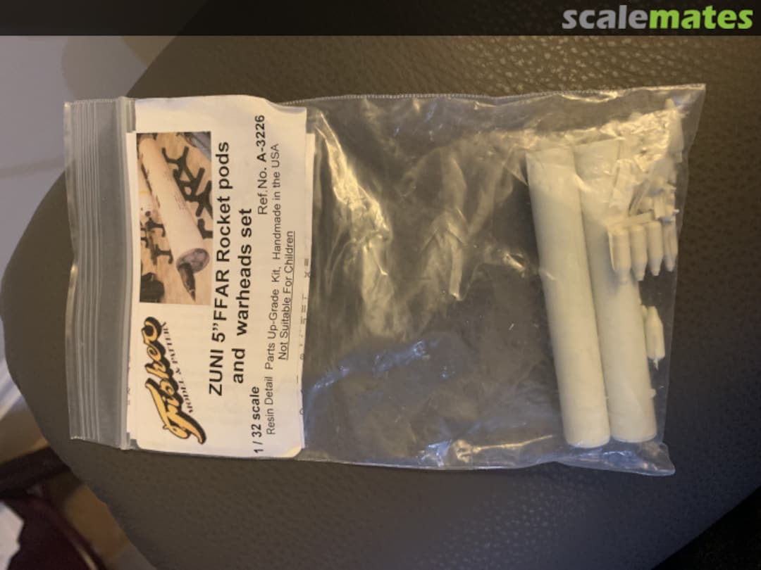 Boxart ZUNI 5" FFAR Rocket pods and warheads set 3226 Fisher Model & Pattern