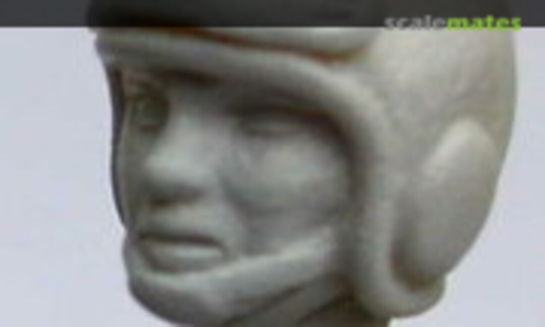 1:20 Woman with helmet (Sharkit )