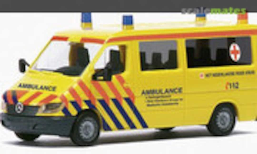 1:87 Mercedes Benz Sprinter Ambulance Niederlande (Herpa 045421)