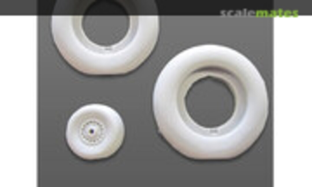 1:32 Ta 152H-1 Weighted Wheels Set (Zoukei-Mura SWS02-M06)