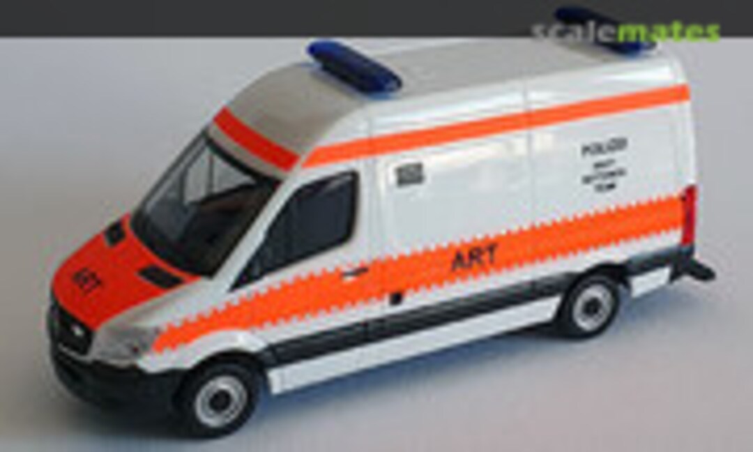 1:87 Mercedes Benz Sprinter Akutrettungsteam Polizei (Herpa 939072)
