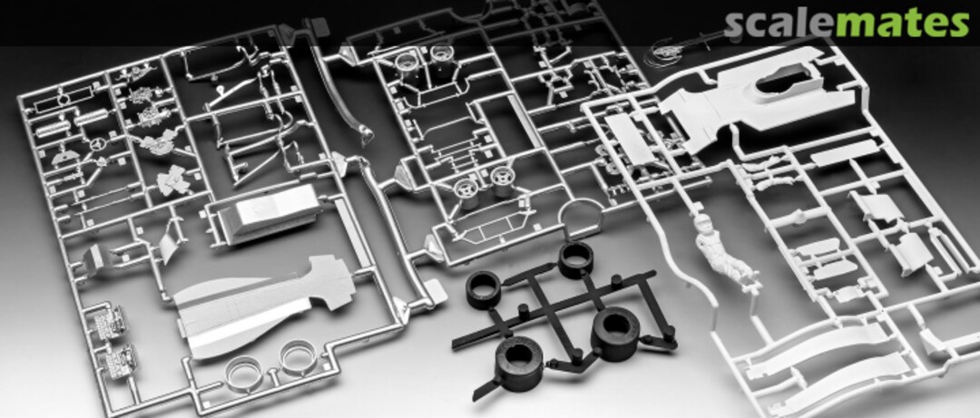 Contents Surtees TS16/03 07739 Revell Contents Surtees TS16/03 07739 Revell