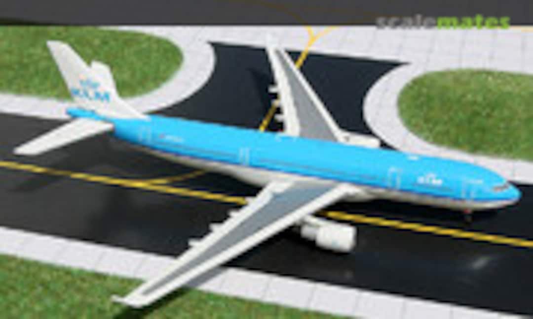 Airbus A330-200 (Gemini Jets GJKLM609)