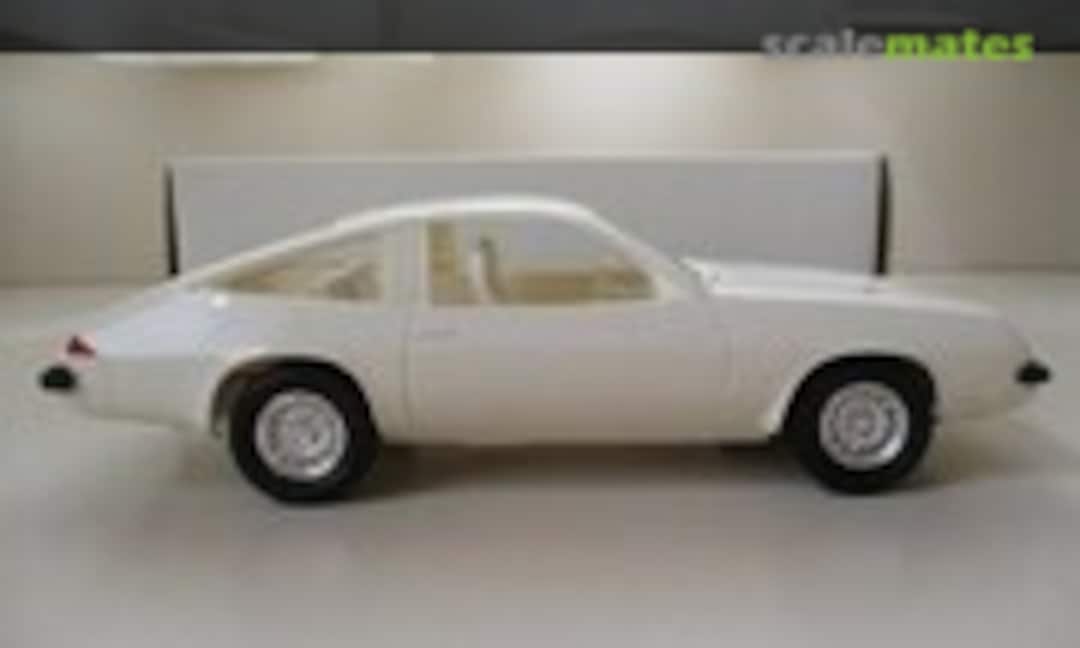 1:25 1976 Chevrolet Monza 2 + 2 (MPC )