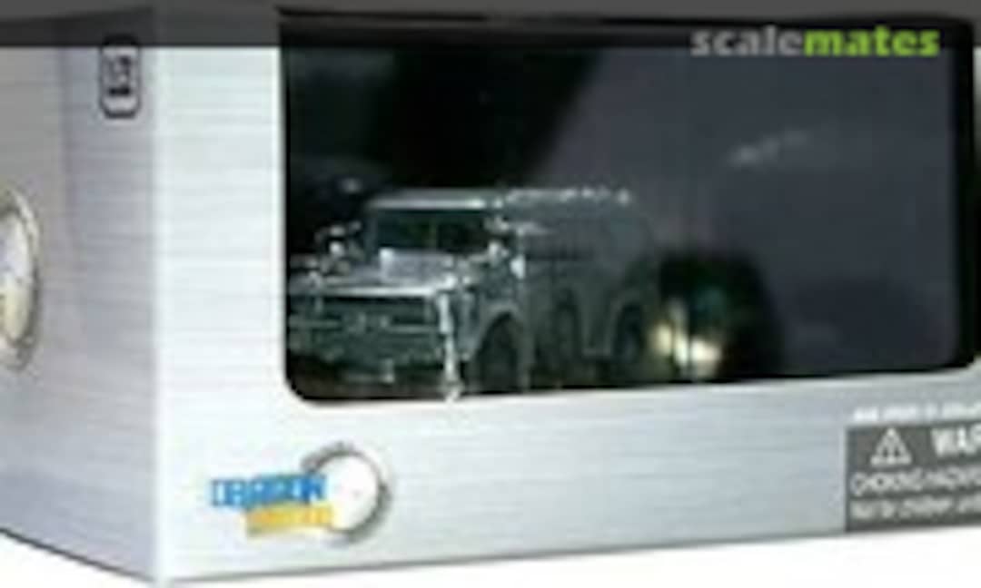 1:72 Heavy Uniform Personnel Vehicle Type 40 (Dragon Armor 60516)