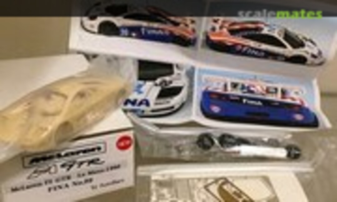 McLaren F1 GTR #17R &quot;Fina&quot; (AutoBarn )