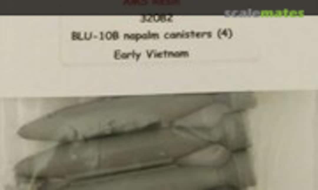 1:32 BLU-10B Napalm Canisters (4) Early Vietnam (AMS Resin 32082) 32082