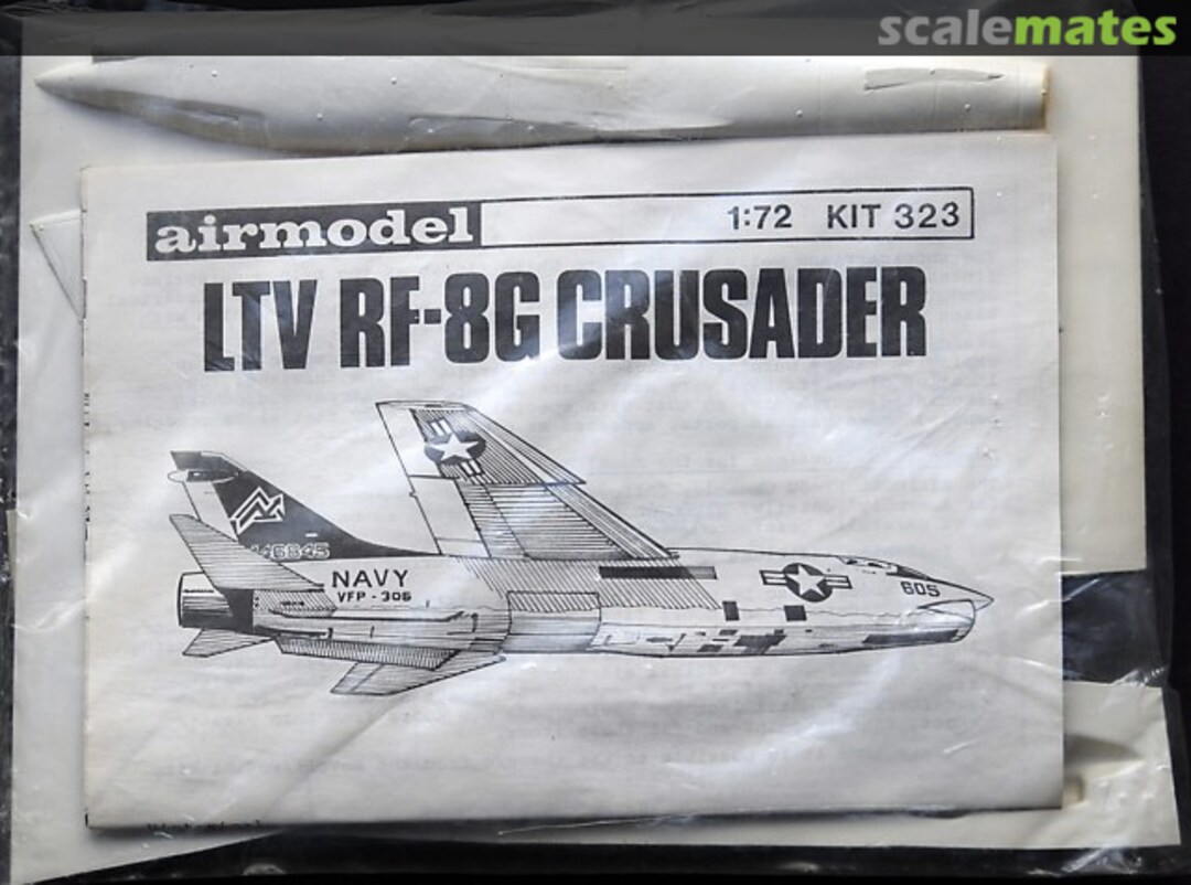 Boxart LTV RF-8G Crusader 323 Airmodel Boxart LTV RF-8G Crusader 323 Airmodel