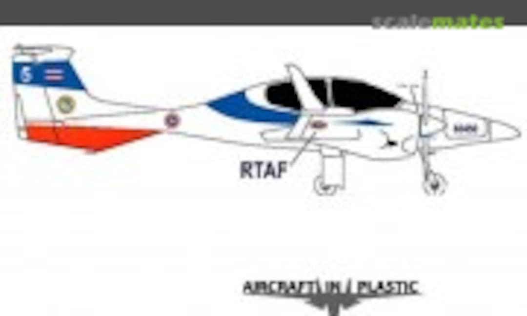 1:72 Diamond DA.42 Twin Star Thailand Air Force (Aircraft in Plastic AIPD-23) AIPD-23