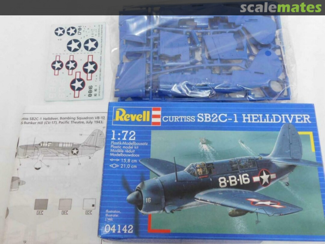 Contents Curtiss SB2C-1 Helldiver 04142 Revell