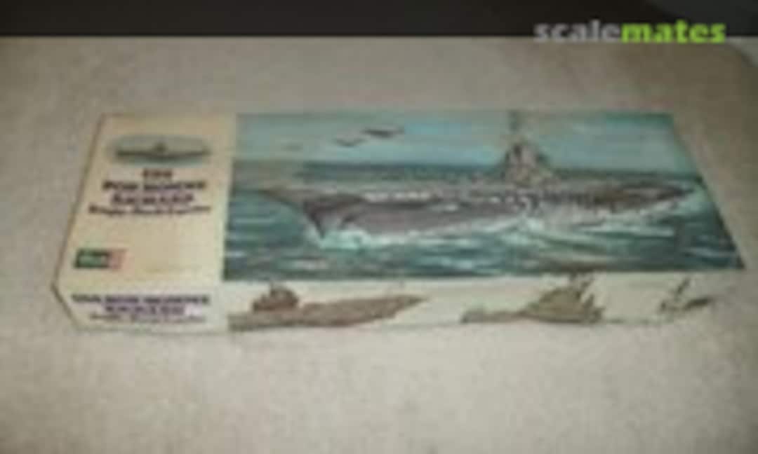 1:530 USS Bon Homme Richard (Revell H354)