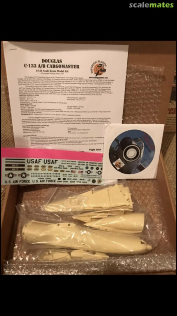 Contents Douglas C-133A/B Cargomaster AA44-000x Nostalgic Plastic Contents Douglas C-133A/B Cargomaster AA44-000x Nostalgic Plastic