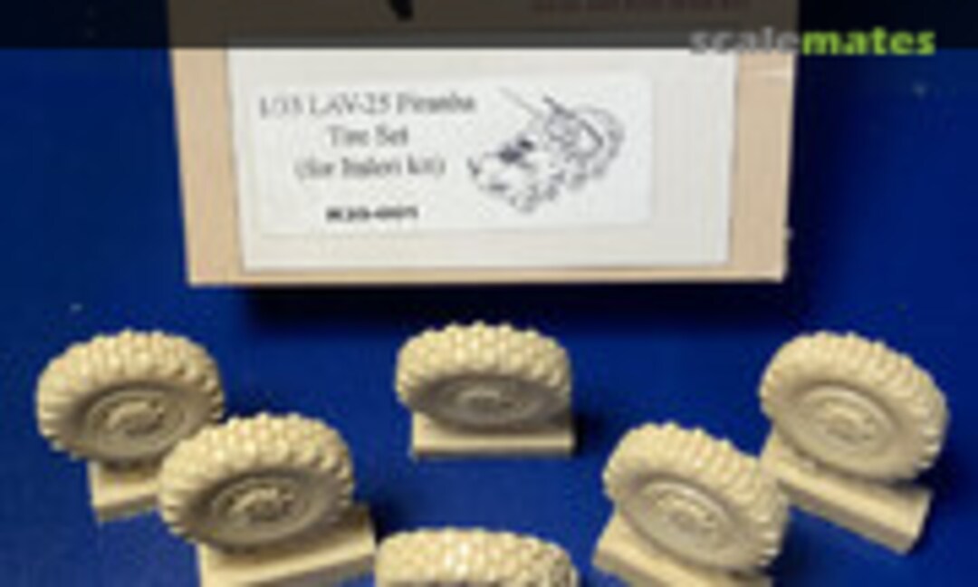 1:35 R35001 LAV-25 Piranha Tire Set (CAM R35-001)