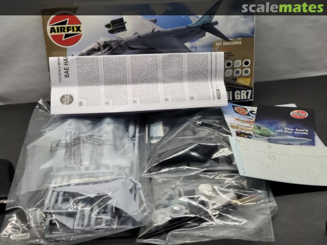 Contents BAe Systems Harrier II GR7 A50042 Airfix Contents BAe Systems Harrier II GR7 A50042 Airfix