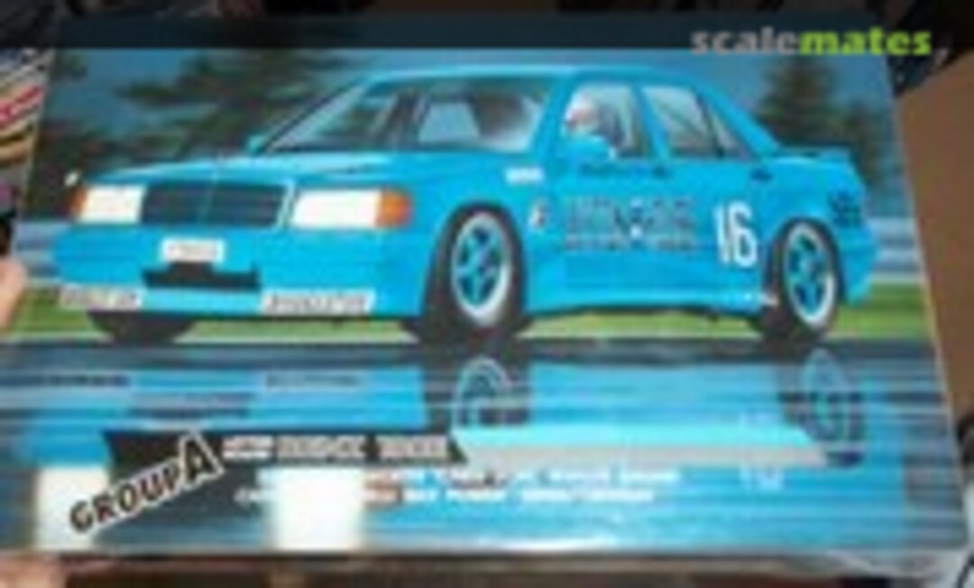 1:24 Mercedes-Benz 190E Group A Leyton House (Fujimi 92)