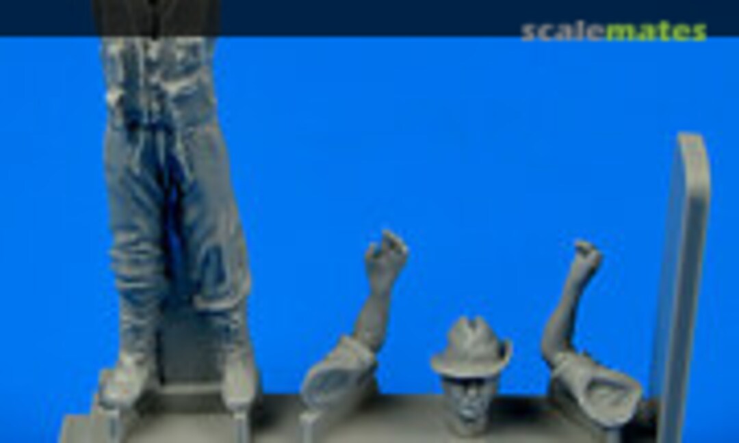 1:48 Royal Australian Air Force Fighter Pilot WWII (Aerobonus 480 145) 480 145