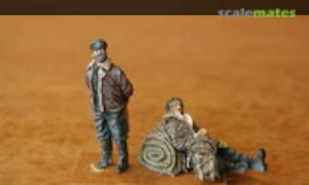 1:48 RAF Pilots at Rest (2 fig.) WW2 (CMK F48057) F48057