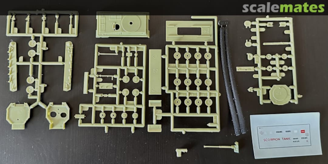 Contents Scorpion Tank 01320 Airfix