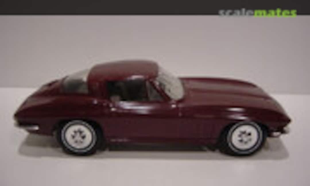 1:25 1965 Chevrolet Corvette (AMT )