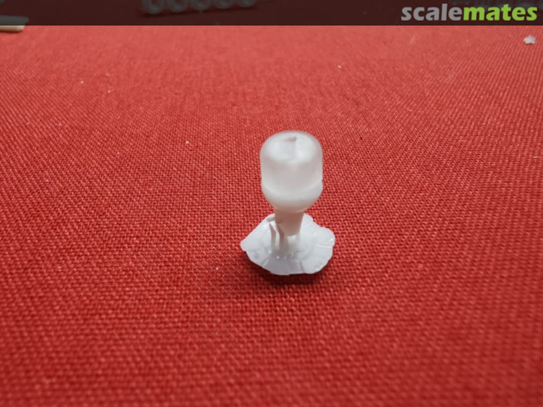 Boxart Warninglight with transparent glass to mount on a 2mm pipe NTD 065 Nordic Truck Details Boxart Warninglight with transparent glass to mount on a 2mm pipe NTD 065 Nordic Truck Details