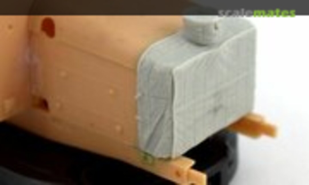 1:35 Scammell Pioneer Cooler Mask with Canvas Cover (Panzer Art RE35-495) RE35-495