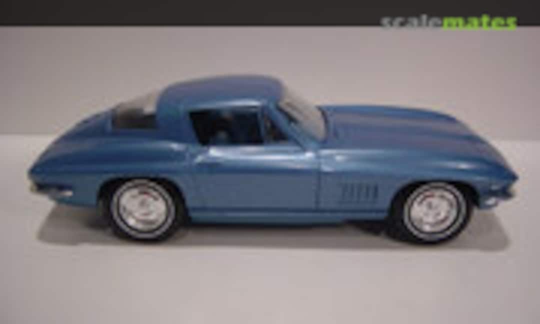 1:25 1967 Chevrolet Corvette (AMT )