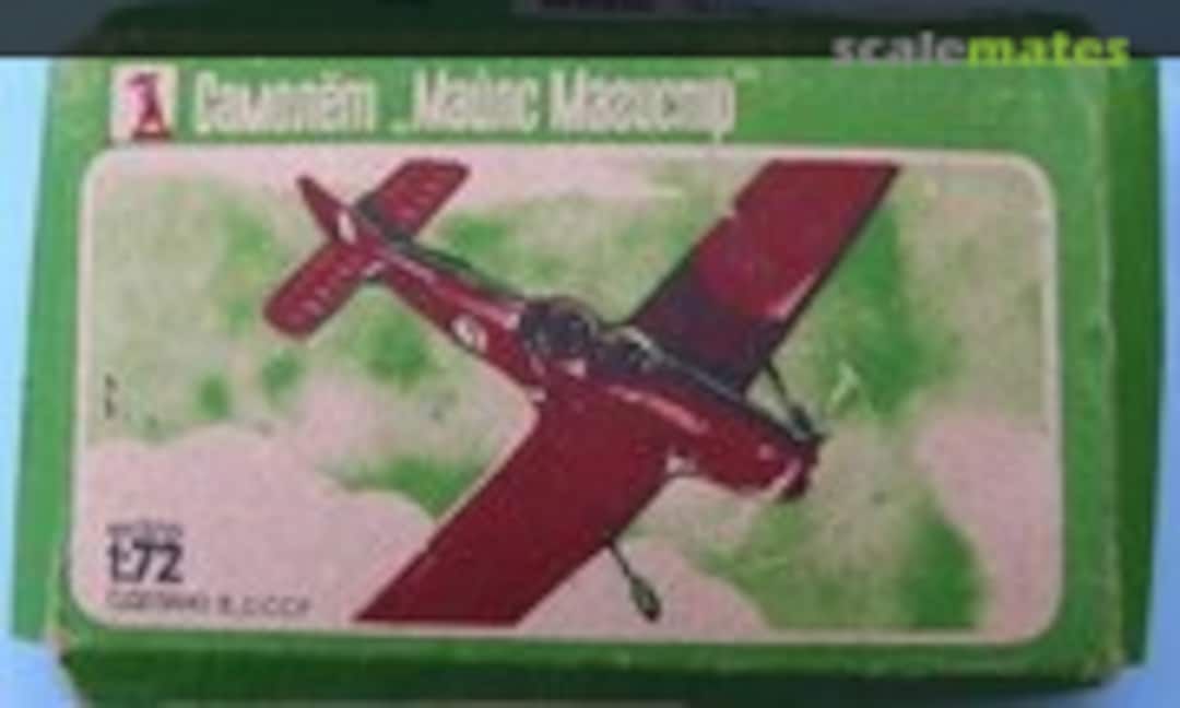 1:72 Airplane &quot;Magister&quot; (DZI Donetsk Toy Plant (ДЗИ) )
