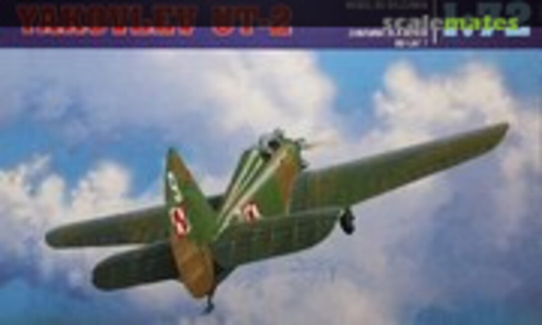1:72 Yakovlev UT-2 (AGA 17201) 17201