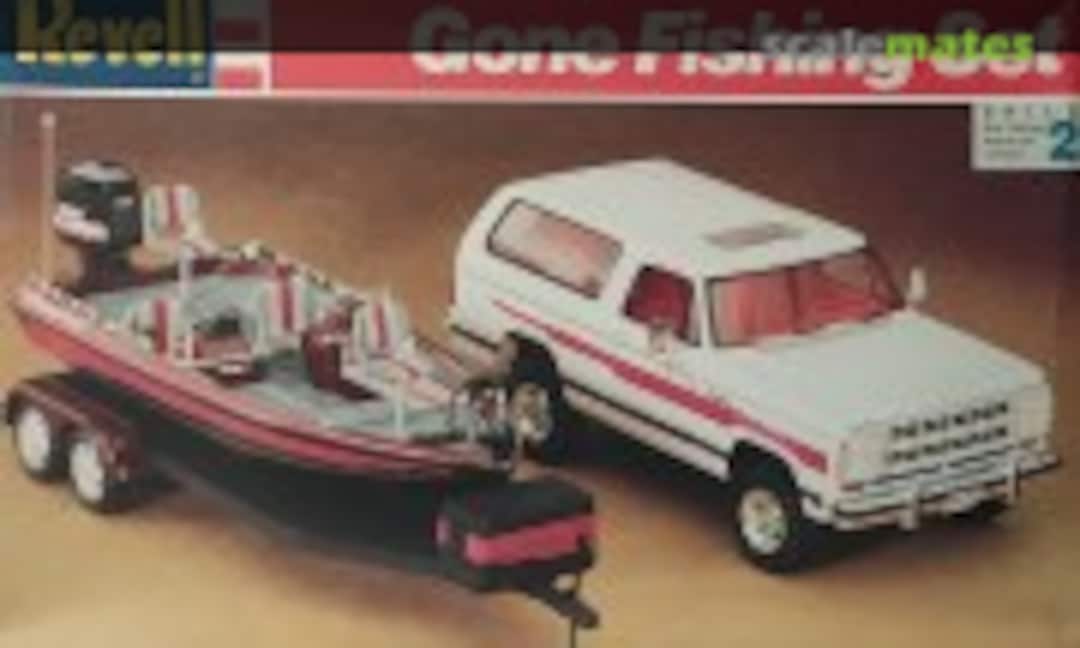 1:25 Gone Fishing Set (Revell 7242) 7242