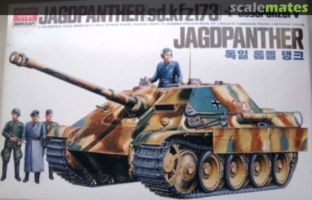 Boxart Jagdpanther sd.kfz 173 1330 Academy