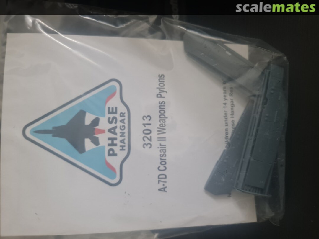 Boxart A-7D Corsair II Weapons Pylons 32013 Phase Hangar Resin