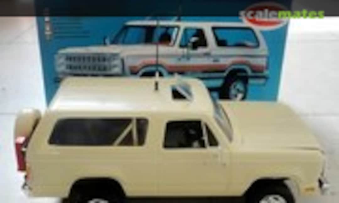 1:24 Dodge Ramcharger (Monogram/Lodela 2263) 2263