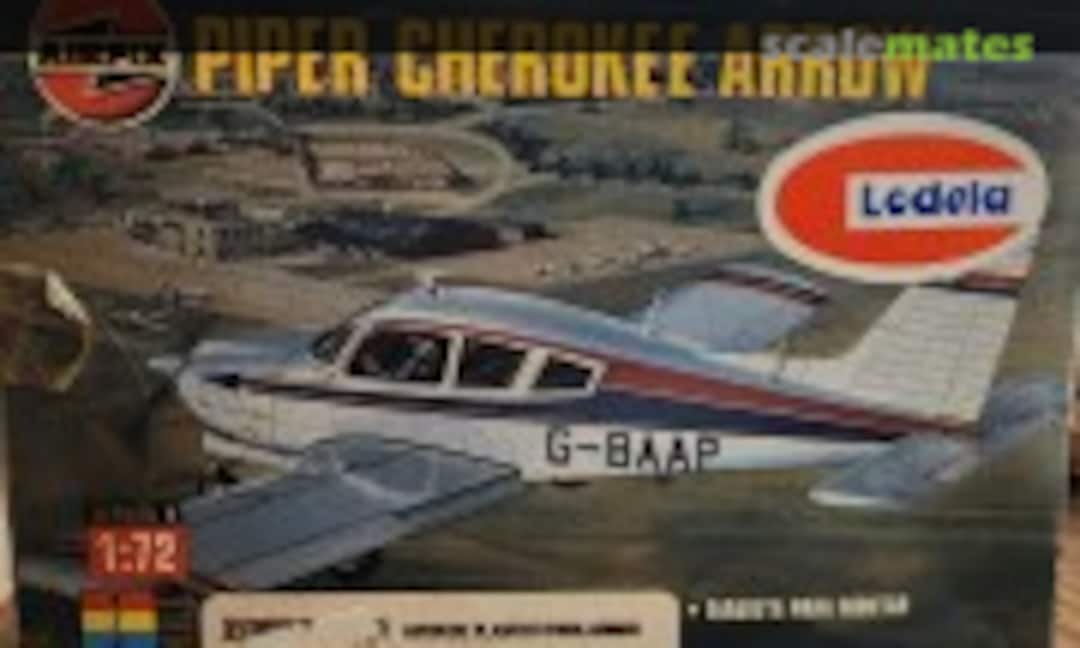 1:72 Piper Cherokee Arrow (Airfix/Lodela 00060)