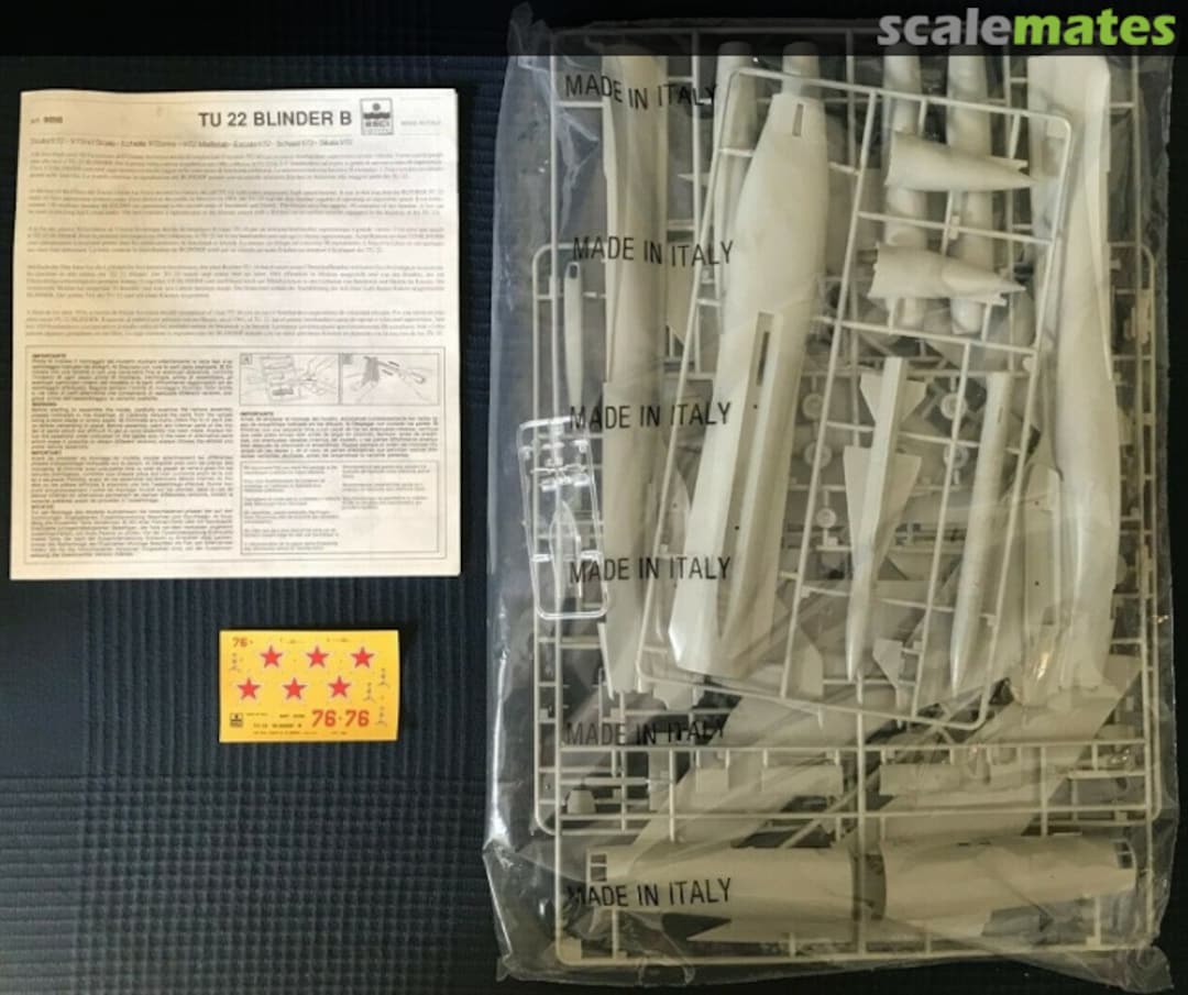 Contents Tu 22 Blinder B 9098 ESCI/ERTL Contents Tu 22 Blinder B 9098 ESCI/ERTL