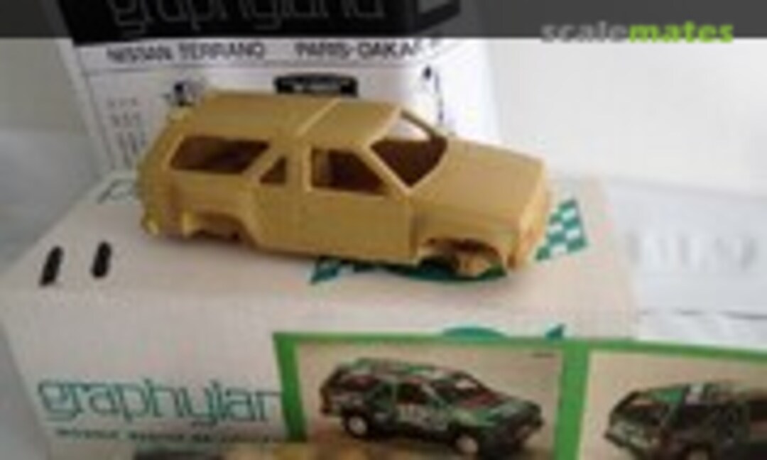 1:43 Nissan Terrano "Cosmo Oil" (Graphyland )