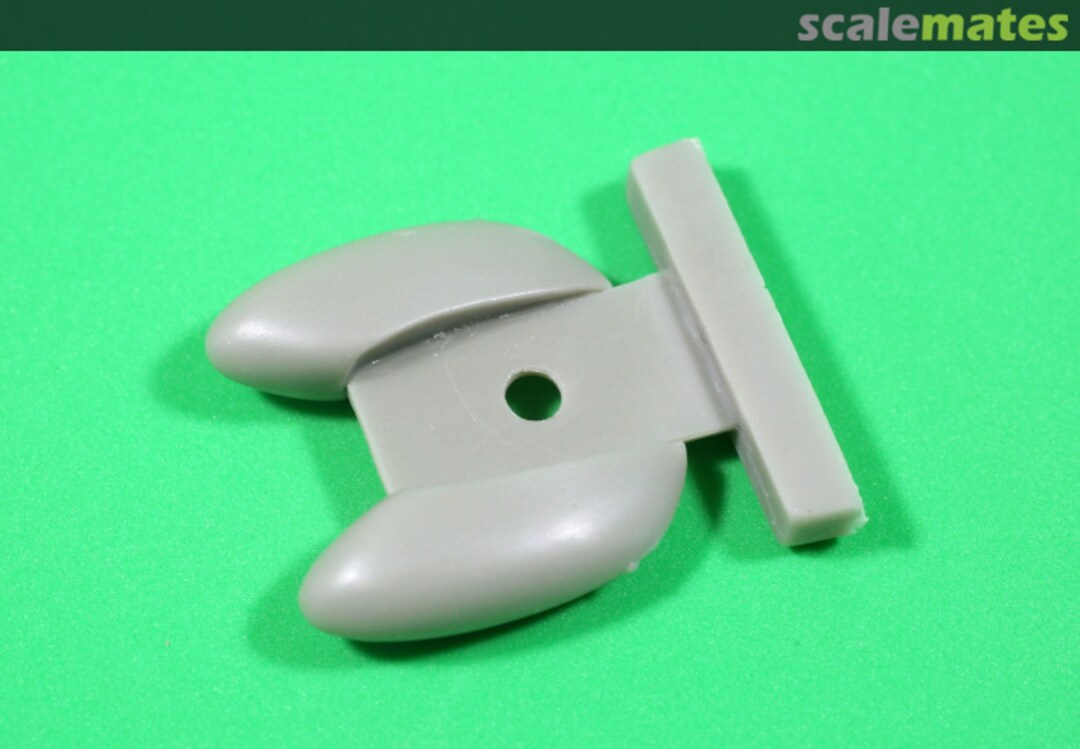 Boxart Mosquito 100 Gal Tanks BMA72051 Blackbird Models Boxart Mosquito 100 Gal Tanks BMA72051 Blackbird Models