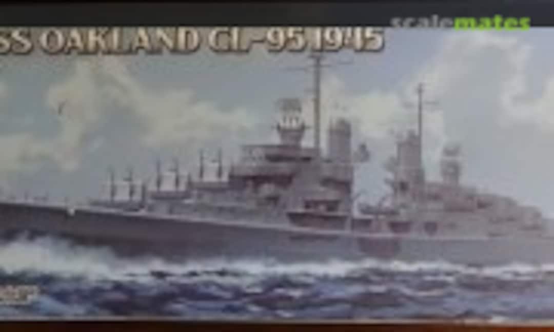 1:700 USS Oakland CL-95 1945 (VEE HOBBY V57013) V57013