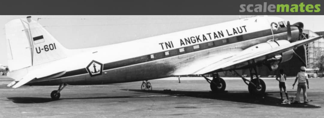 Contents Indonesian Lo-viz Pentagons, Navy Anchors, Army Stars and Police Laurels BS.9C Bright Spark Decals Contents Indonesian Lo-viz Pentagons, Navy Anchors, Army Stars and Police Laurels BS.9C Bright Spark Decals